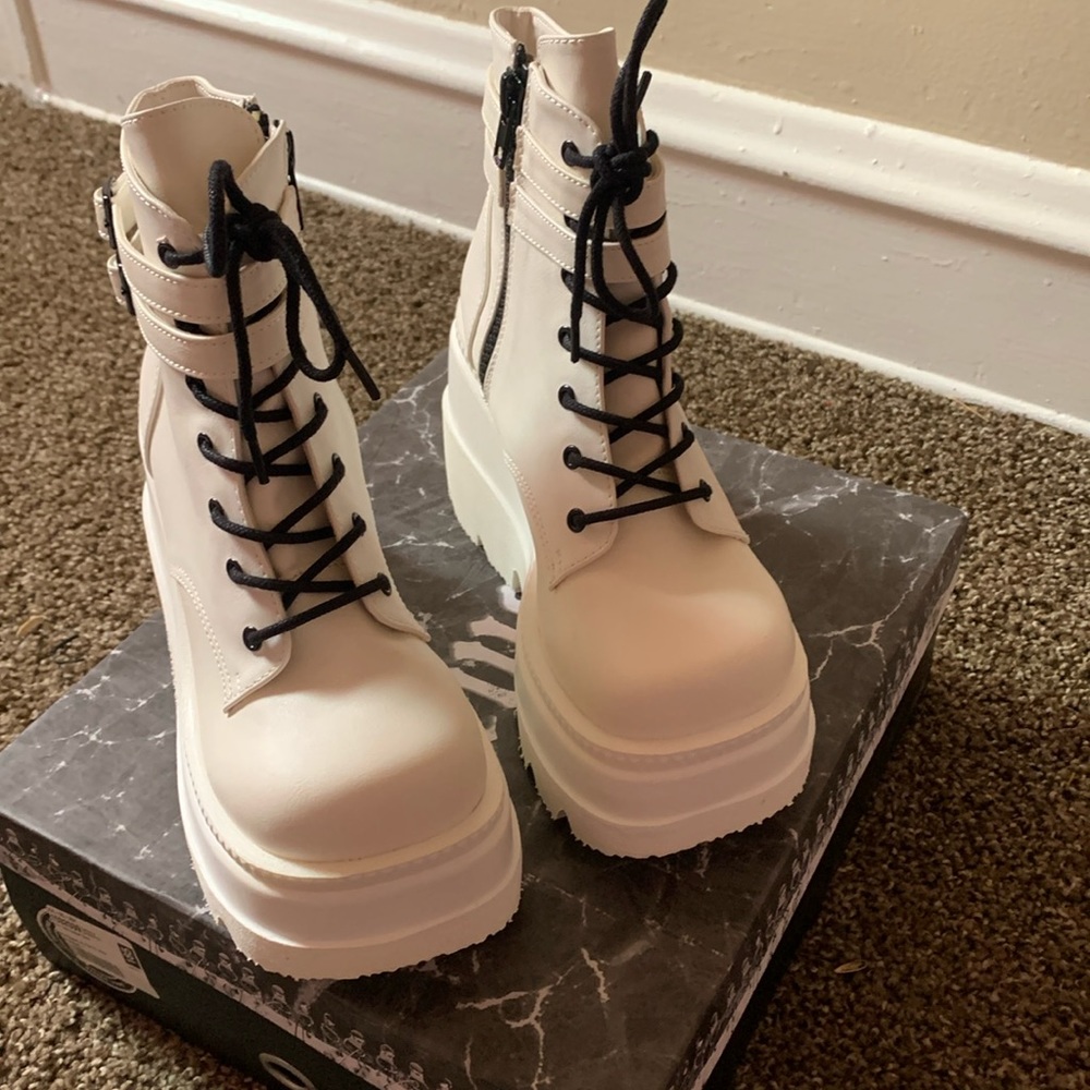 PURE TECHNOPAGAN BOOTS